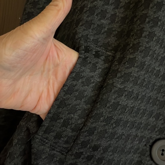 Molly & Maxx black/ gray 3/4 sleeved jacket. Size Large - Picture 4 of 8
